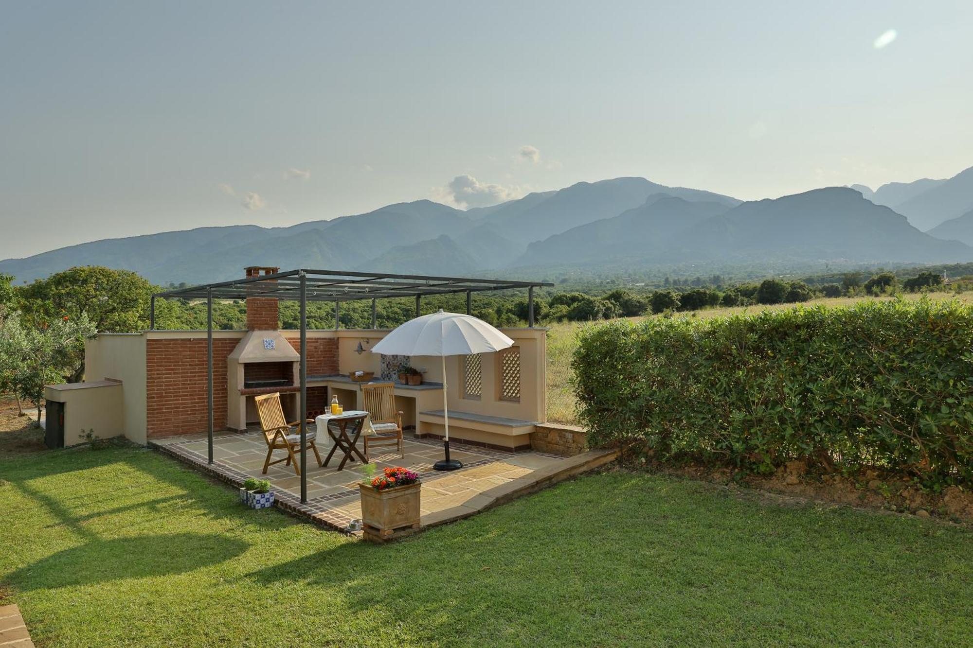 Οlives And Vines All Seasons Villa Литохоро Экстерьер фото